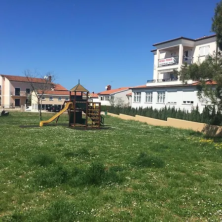 Kimi Apartment *